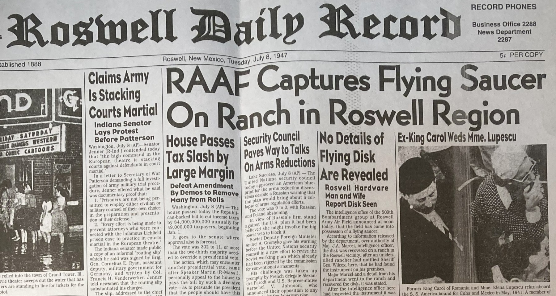 Top of the Roswell Daily Record front page for July 8, 1947, with the banner headline RAAF Captures Flying Saucer On Ranch in Roswell Region